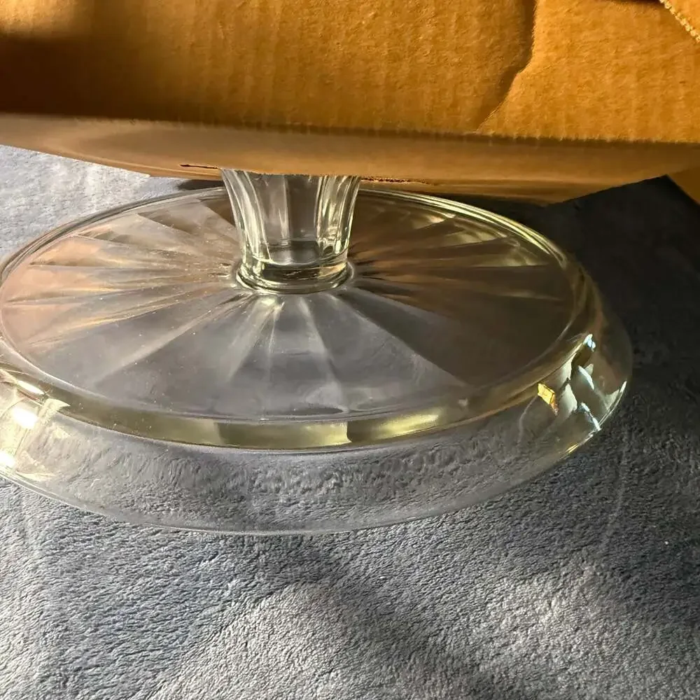 Indiana Glass Elegance 13 Inch Footed Cake Plate With Super Size Glass Dome